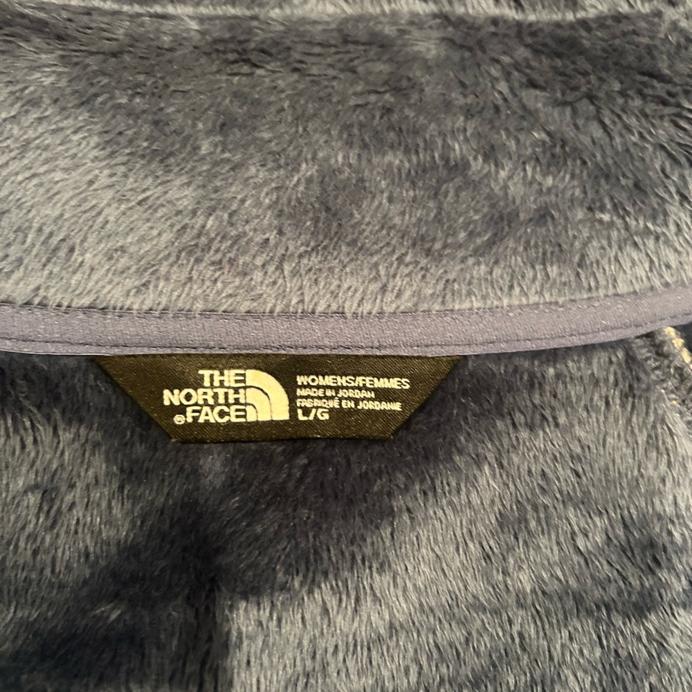 The North Face Dark Gray Fleece zip up Jacket
NWOT Woman's size large - Picture 2 of 3